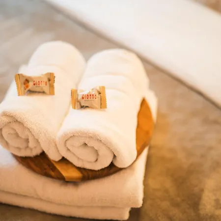 Apartment Llr Design Am Bahnhof - Palermo Peach *