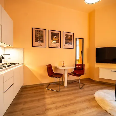Llr Design Am Bahnhof - Palermo Peach Apartment *
